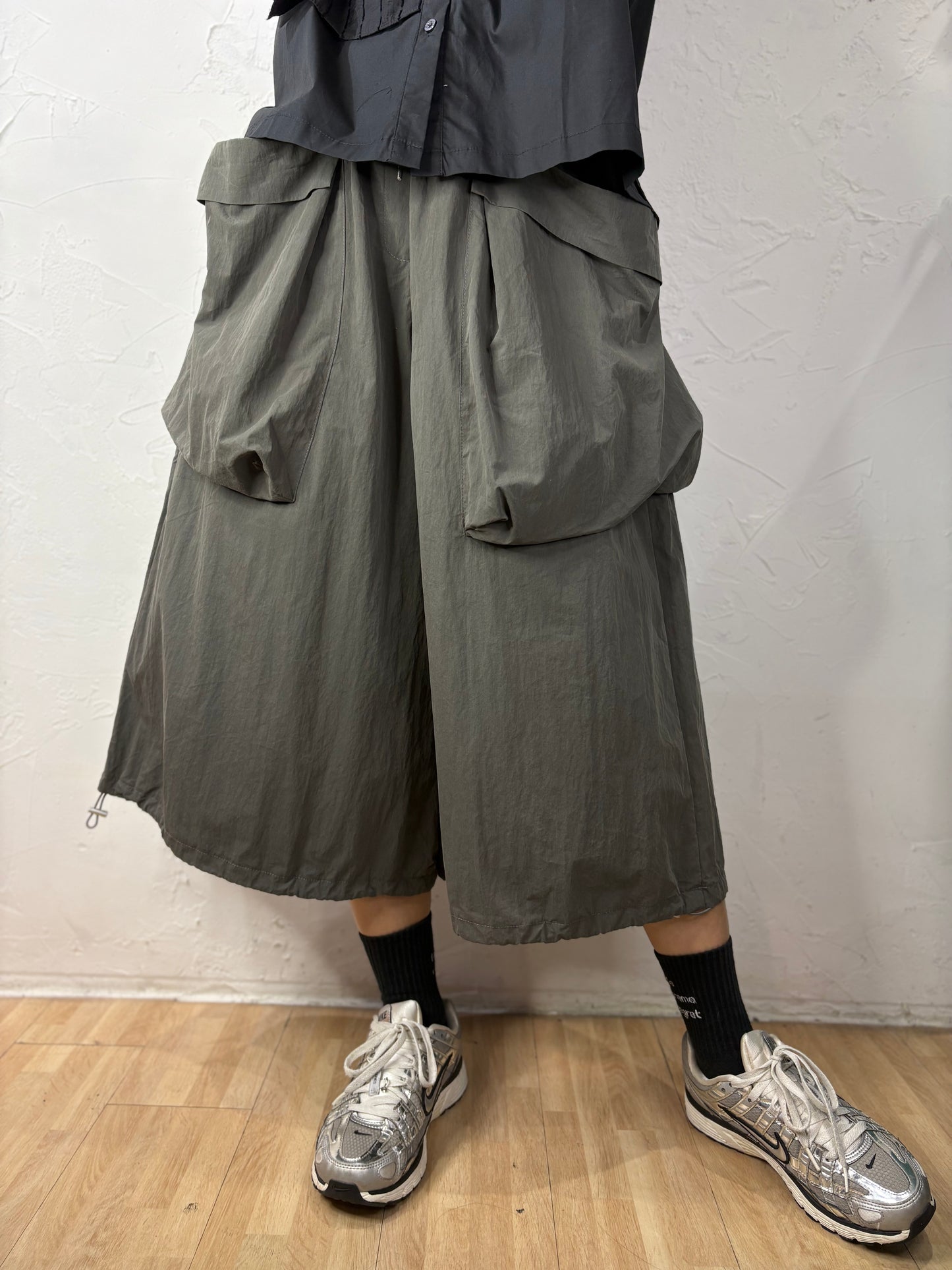 Big Pocket Wide Legs Pants