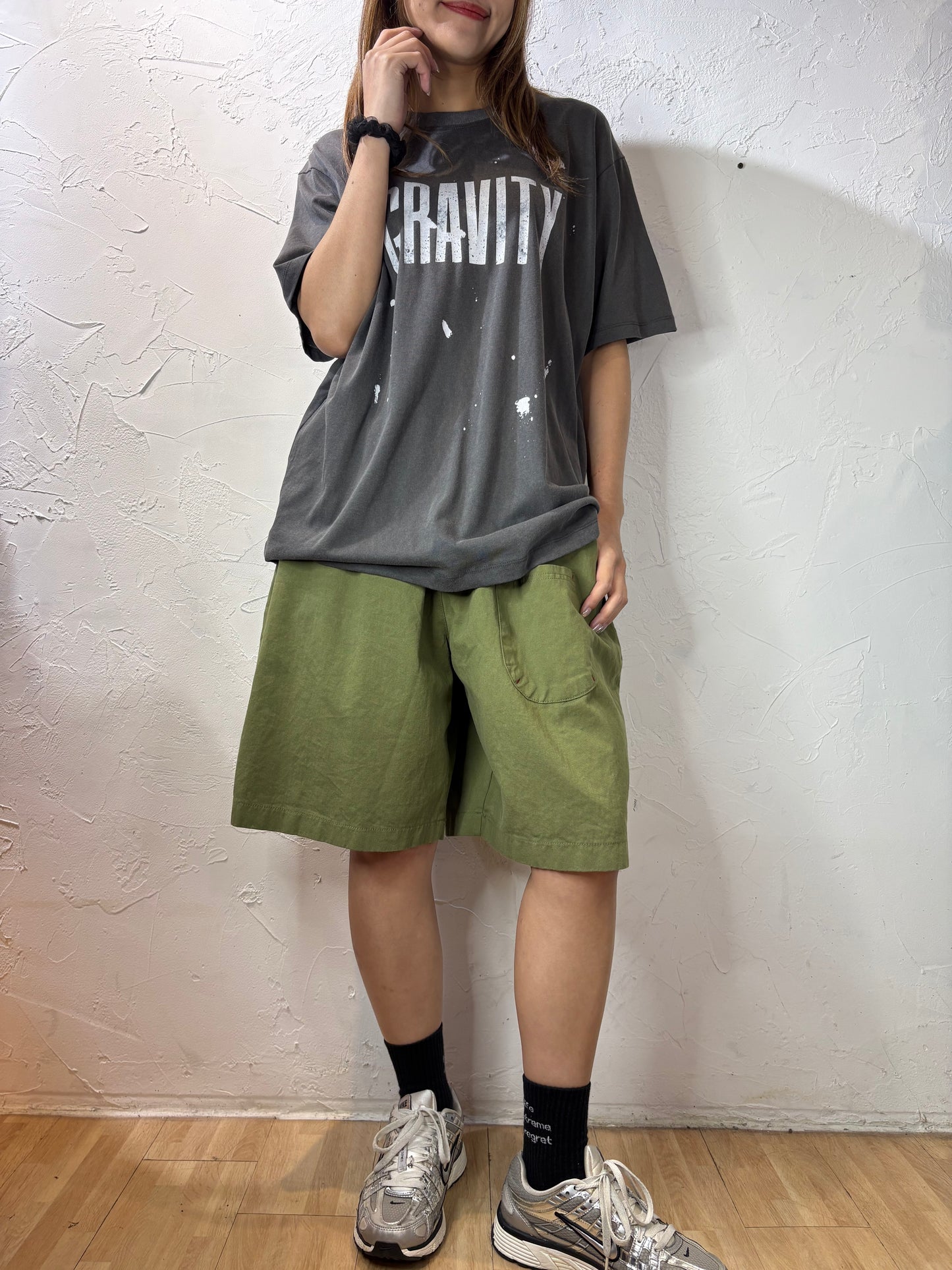 GRAVITY Print T-shirt