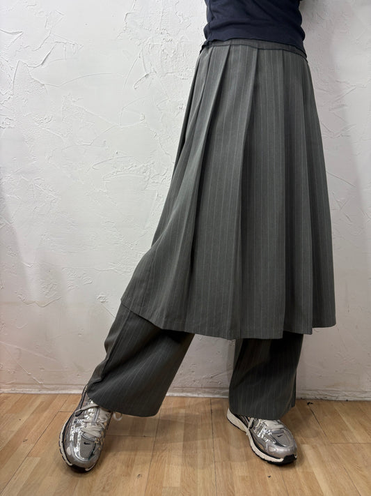 2-Layer Skirt-like Pants