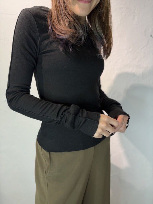 Line Long Sleeves Top