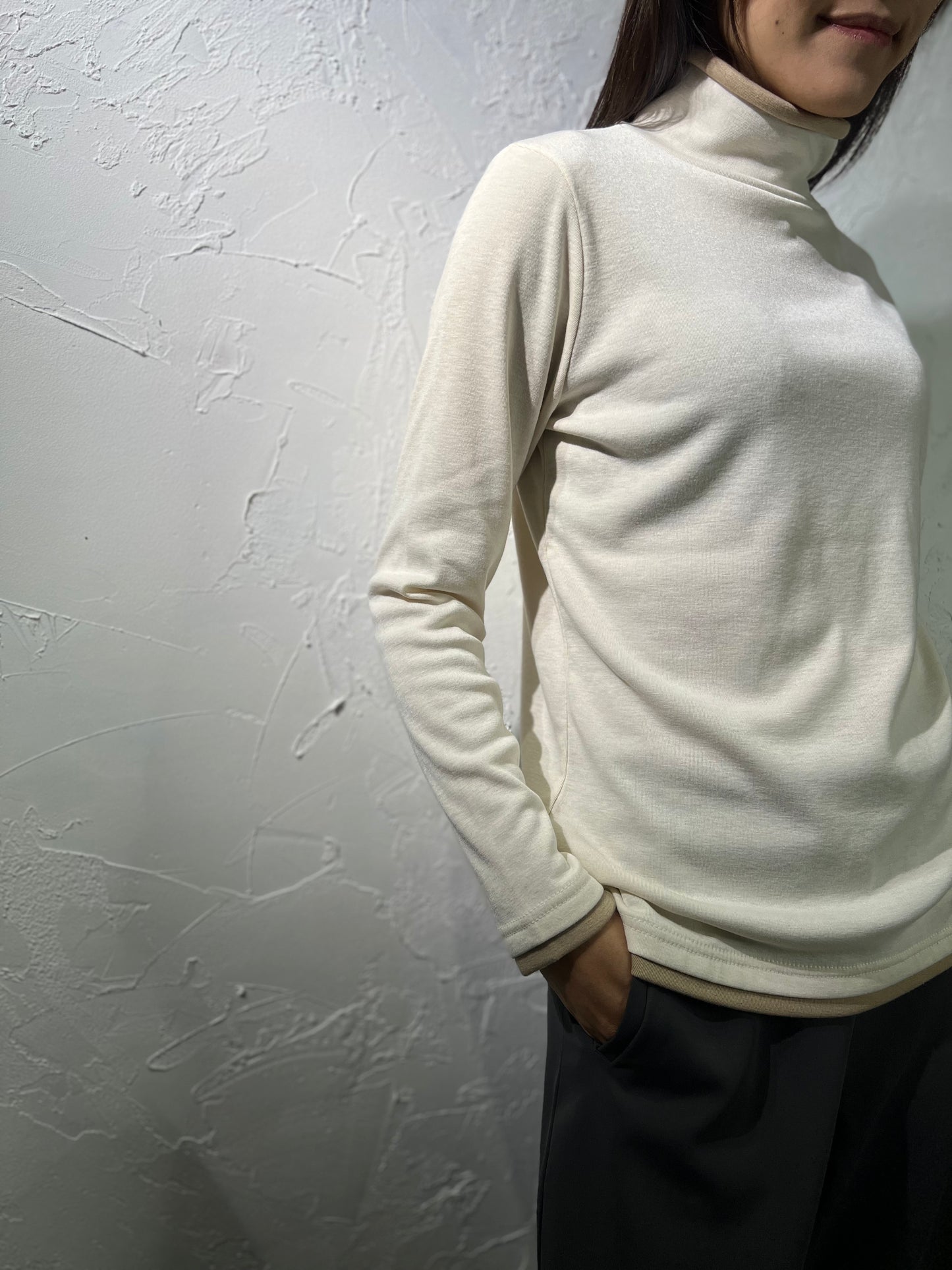 Layer Sleeves Neck Top