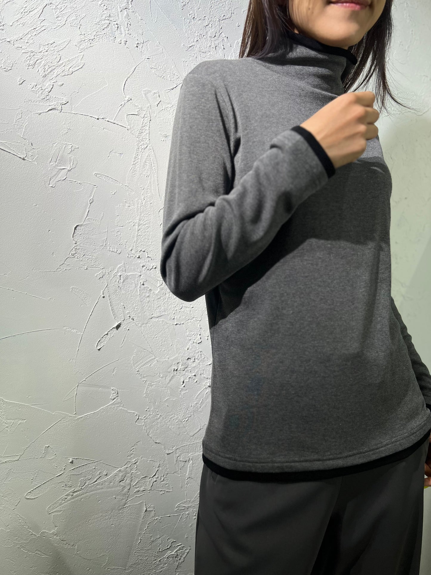 Layer Sleeves Neck Top