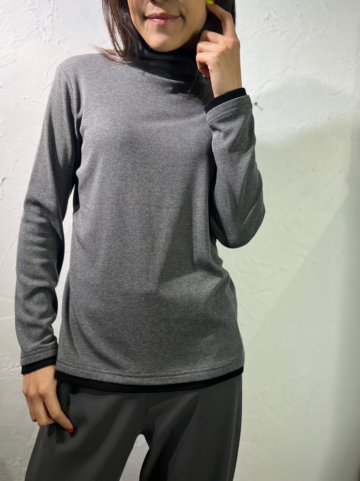 Layer Sleeves Neck Top