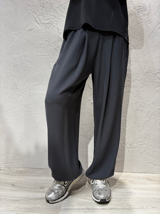 Loose Ankle Banded Pants