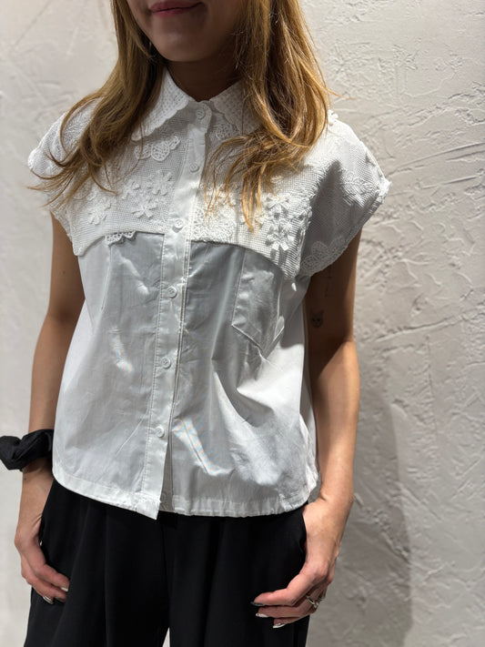 Floral Embroidery Shirt