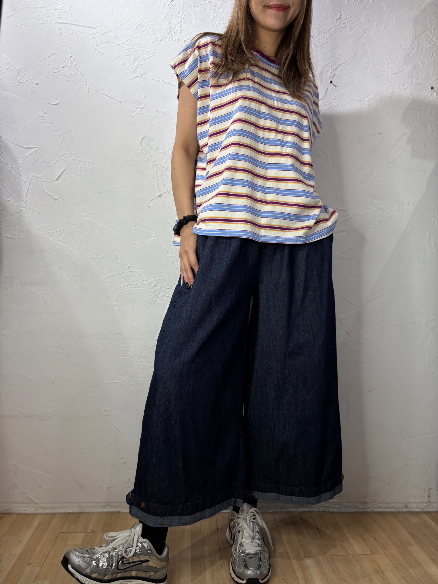 Button Jeans