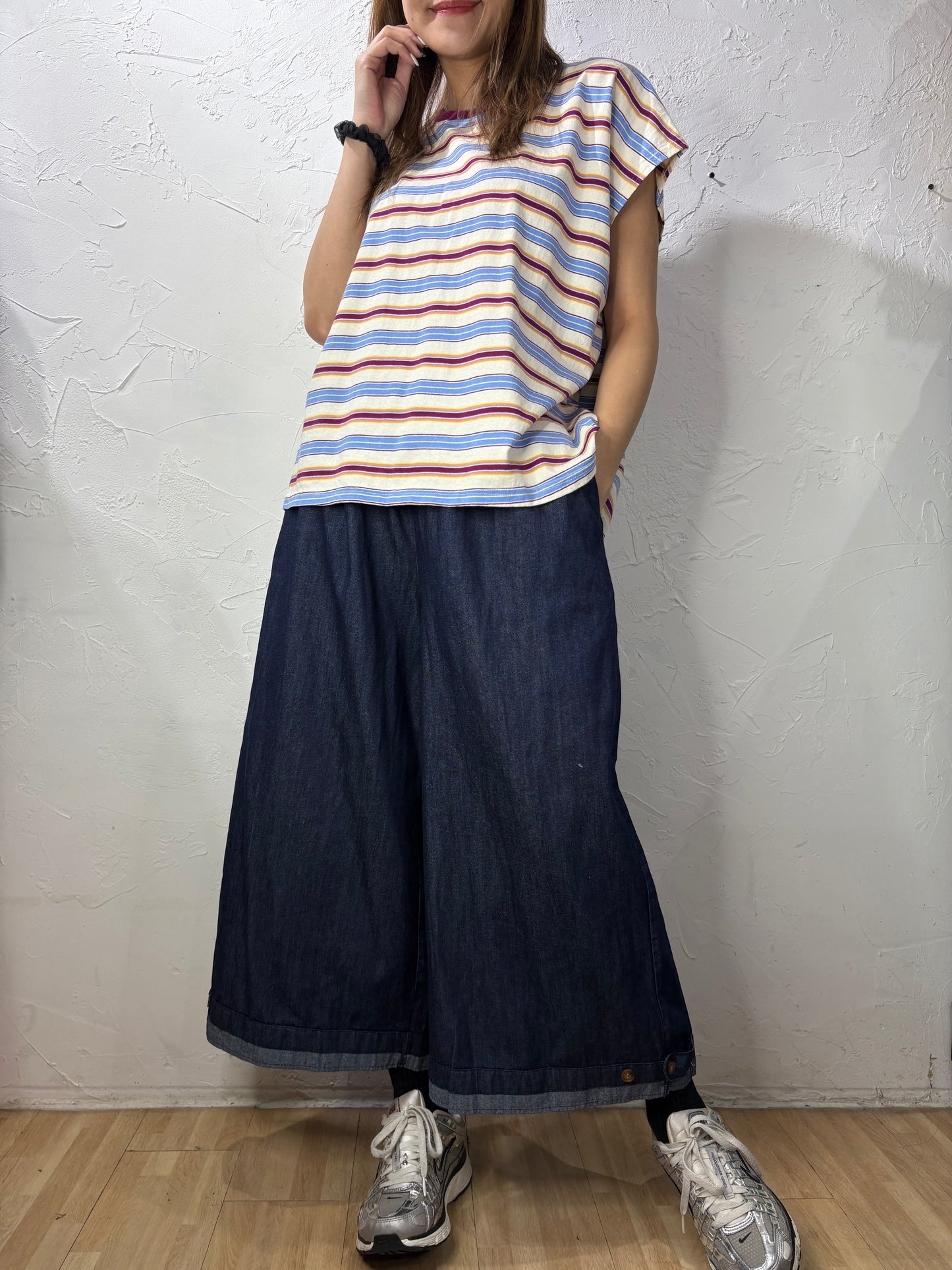 Button Jeans