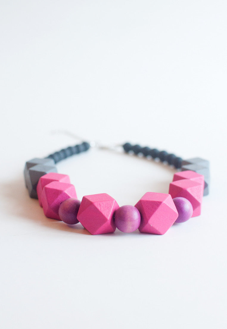 Wooden Beads Necklace - sanwaitsai