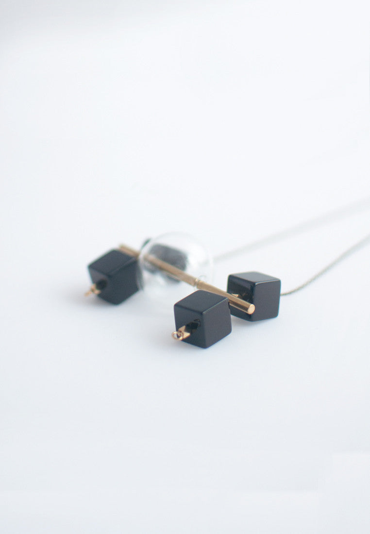 Square Onyx Beads Necklace - sanwaitsai