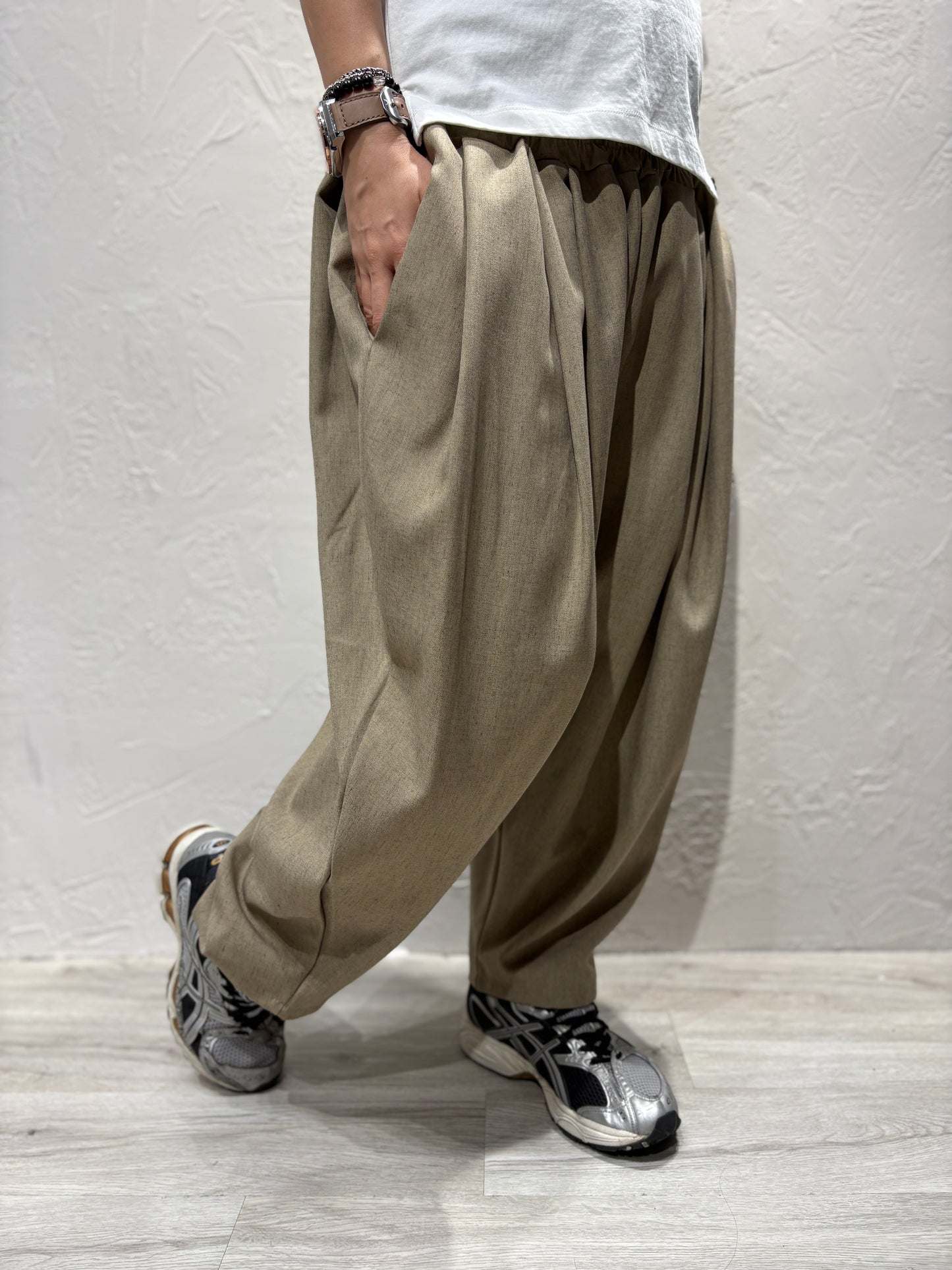 Balloon Cut Pants