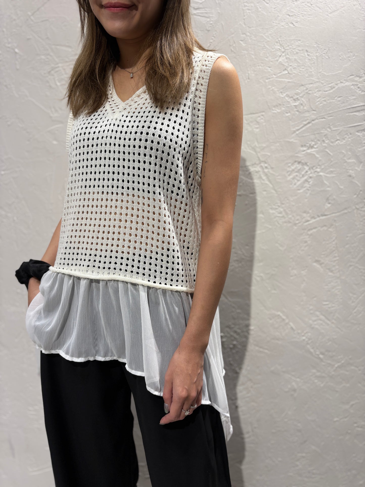 Emboridery Lace Vest Top