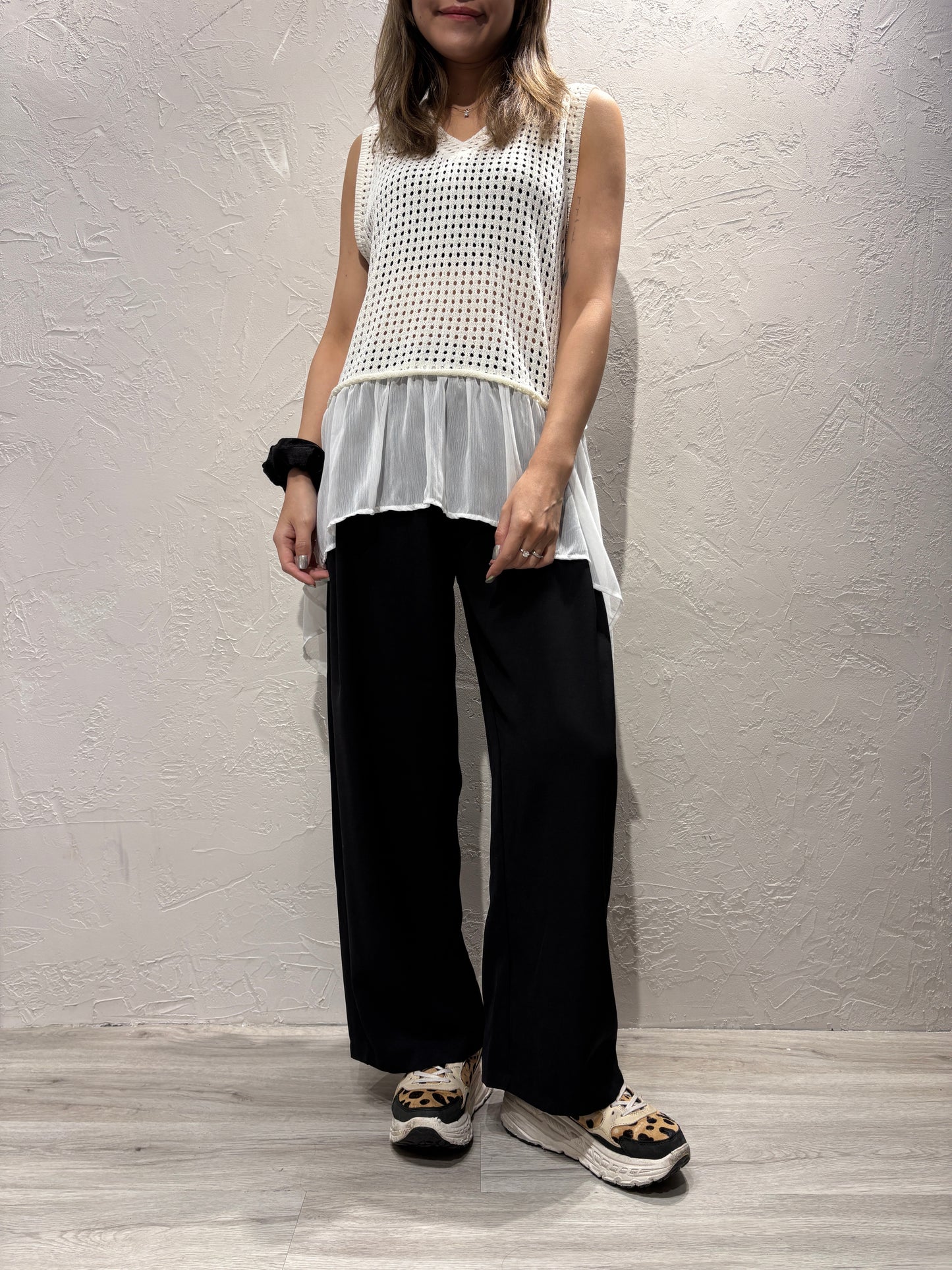 Emboridery Lace Vest Top