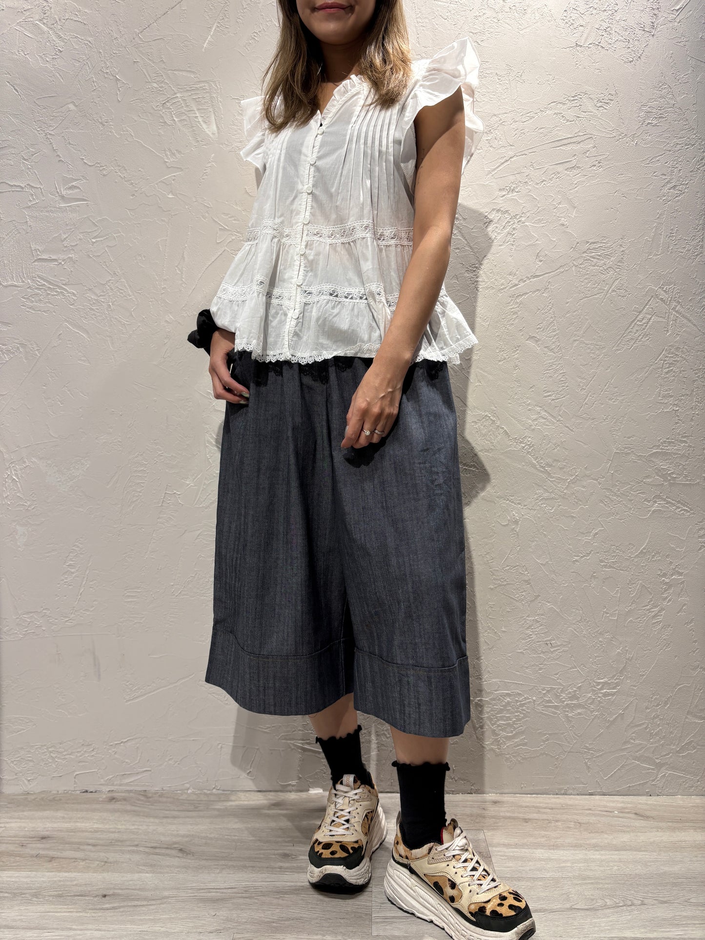 Ruffle Vest Shirt