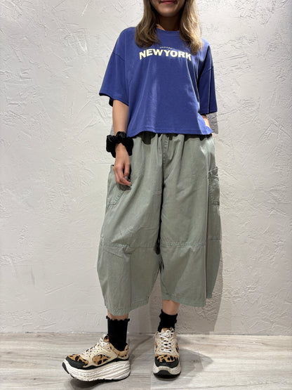 Curved Cut Knee Pants