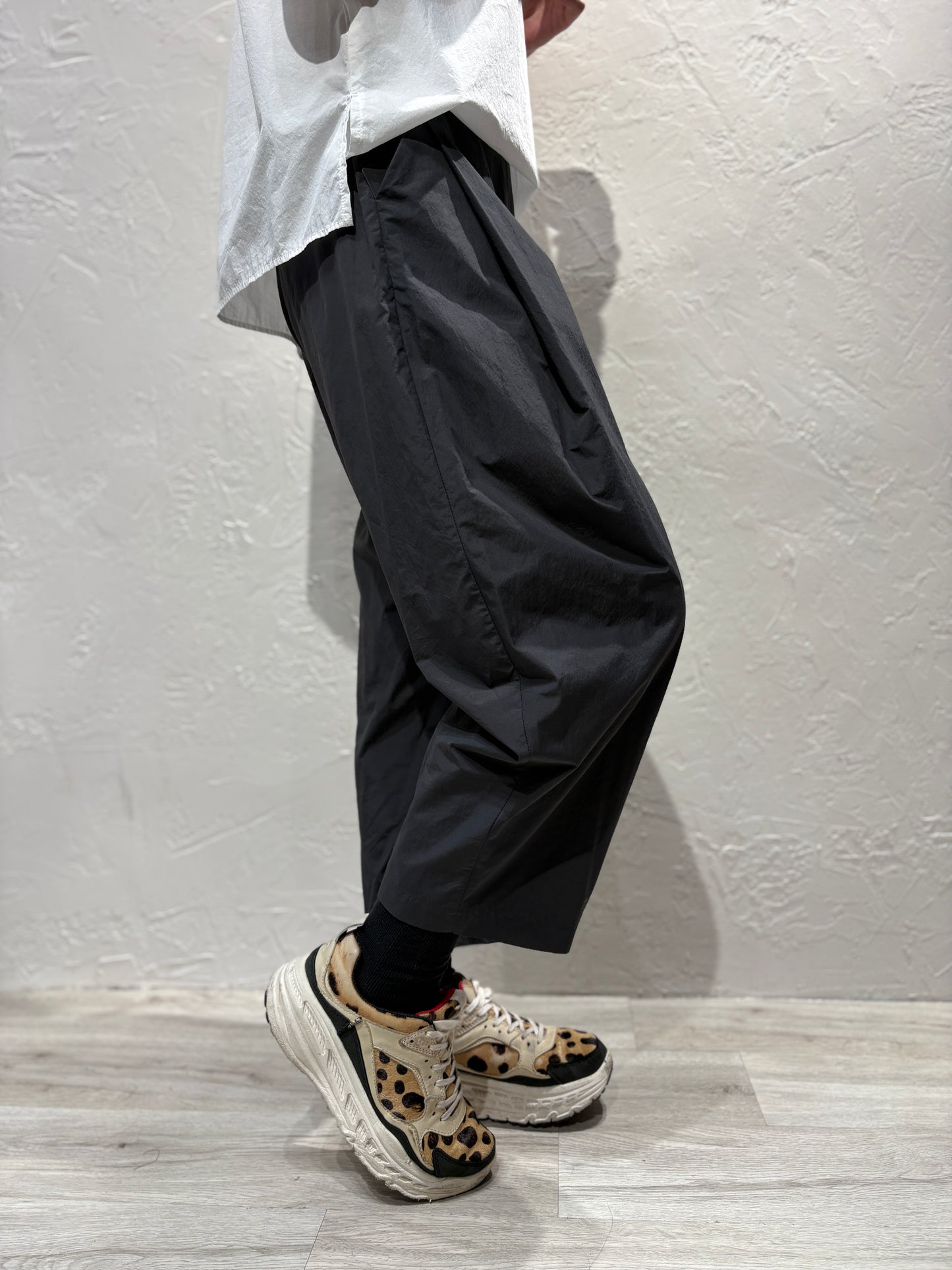 Light Slim Cut Pants