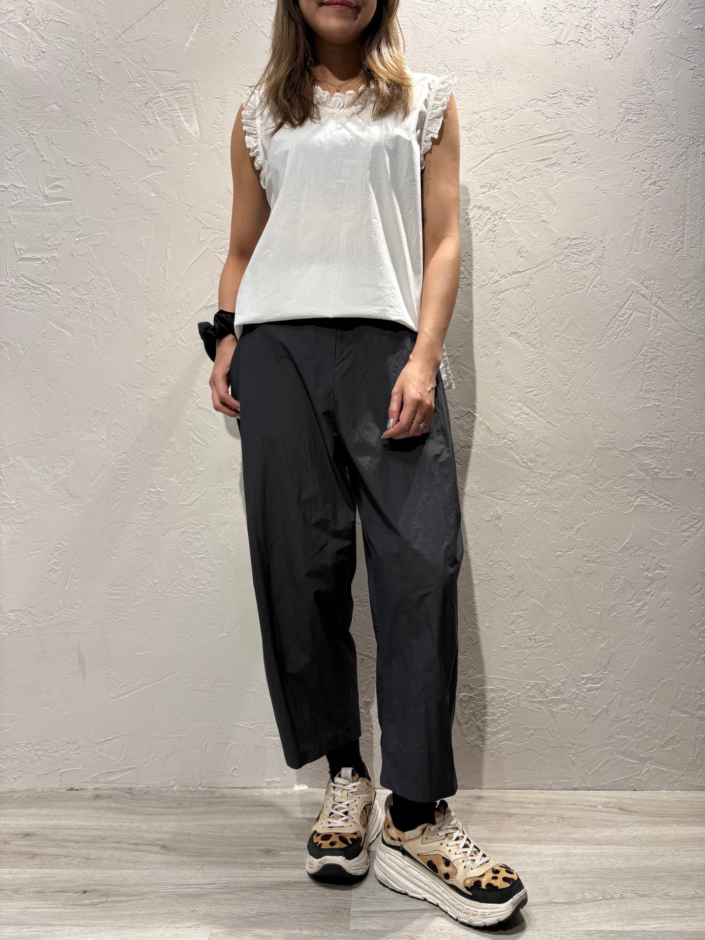 Ruffle Collar Vest