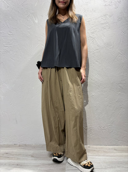 Wide Cut Light Pants
