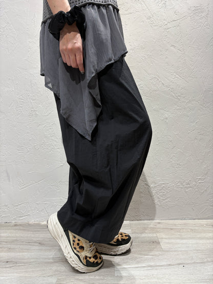 Wide Cut Light Pants