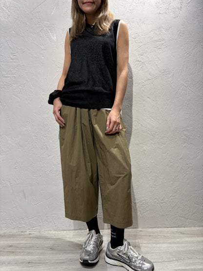 Light Wide Hanging Pants