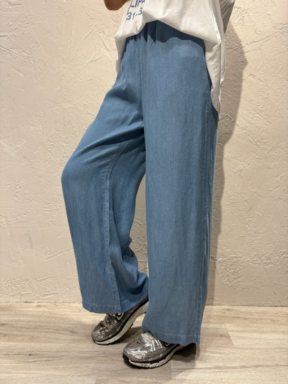 Light Denim Jeans
