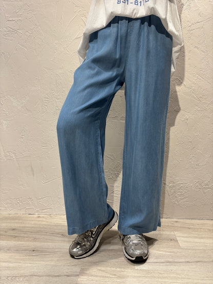 Light Denim Jeans