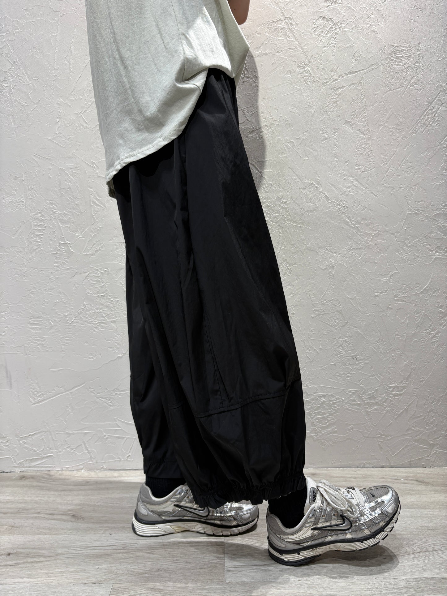 Light Wide Legs Pants