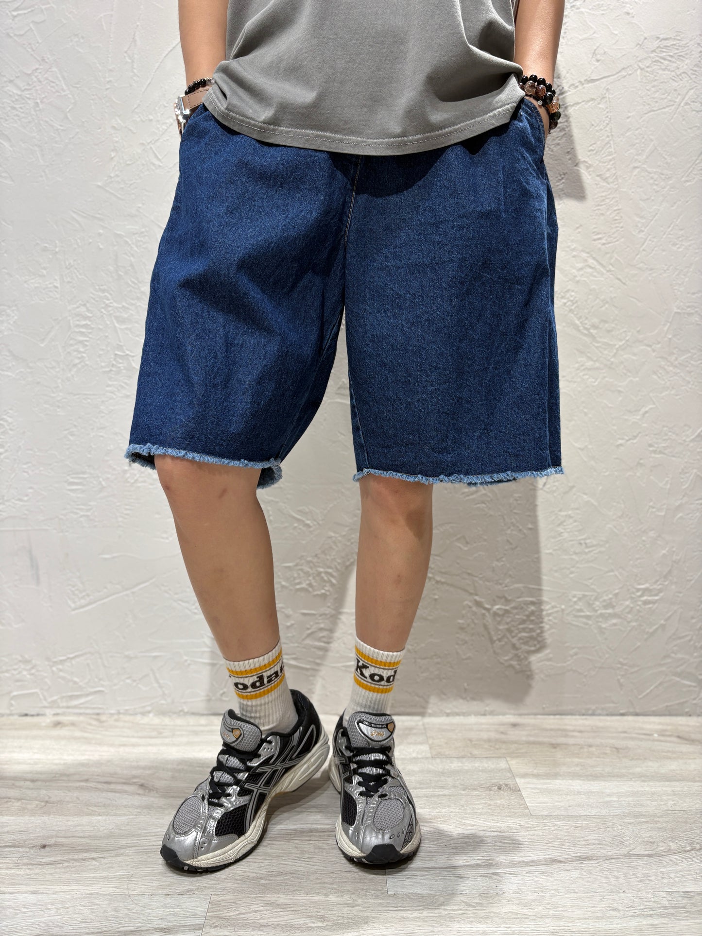 Stylish Cut Denim Shorts