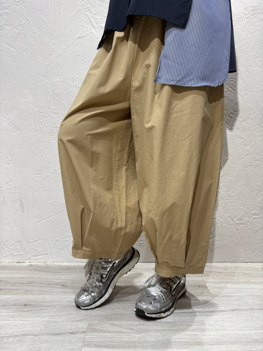 Pleated Hem Wide Legs Pants