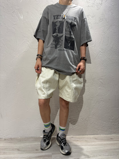 Graphic Print T-shirt