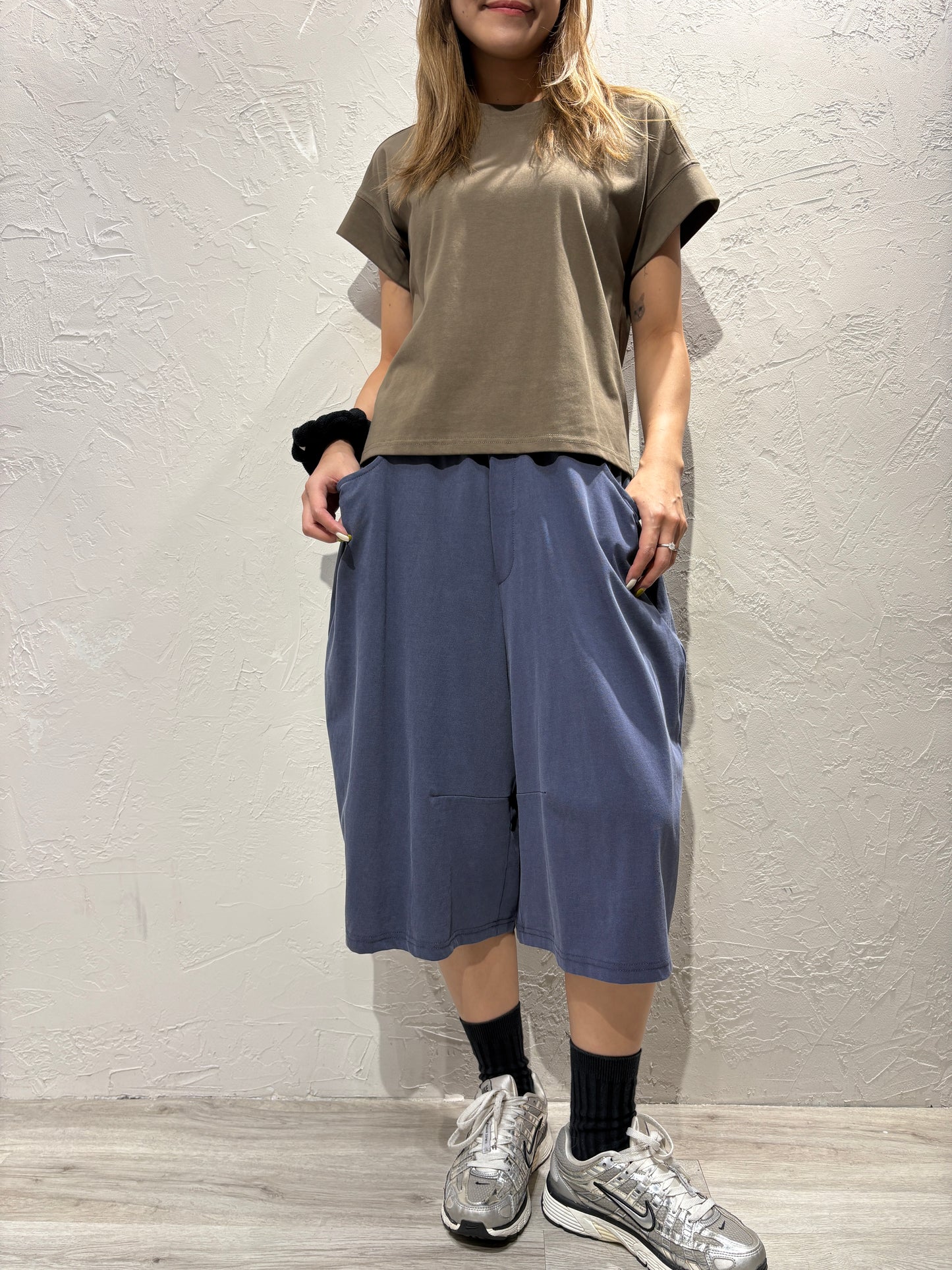 3D Cut Color Pants