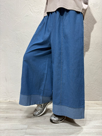 Two-tone Color Jeans