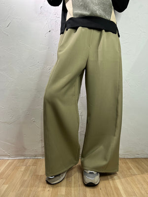 Wide Legs Pants