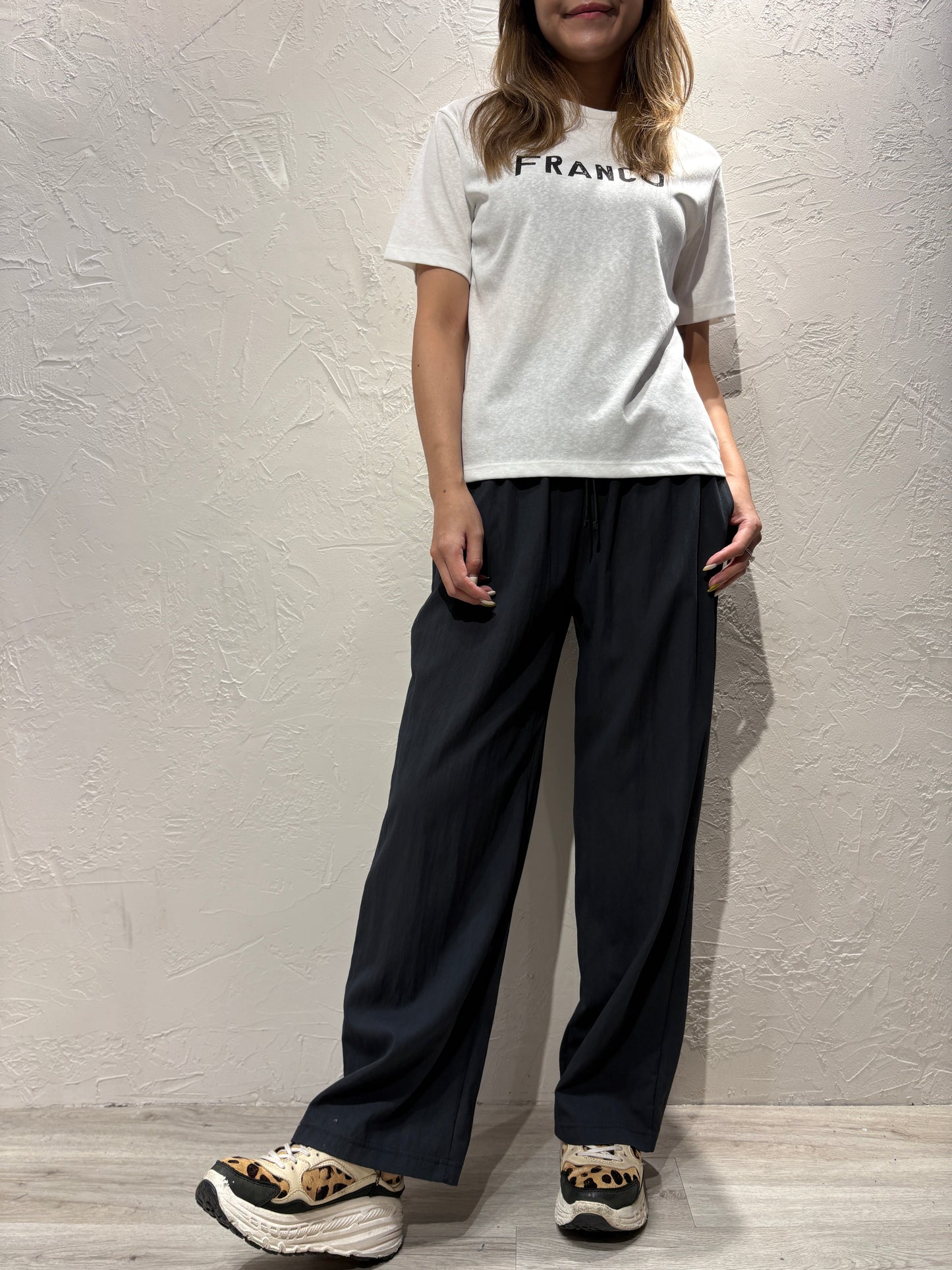 Light Straight Pants