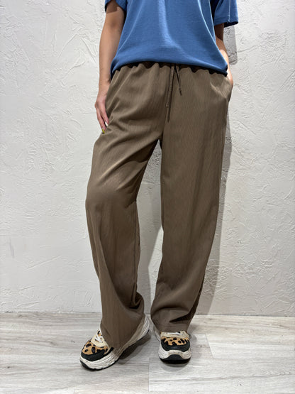 Light Straight Pants