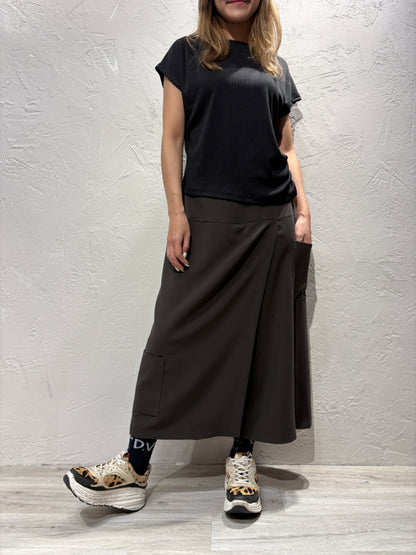 Pocket Skirt-like Pants