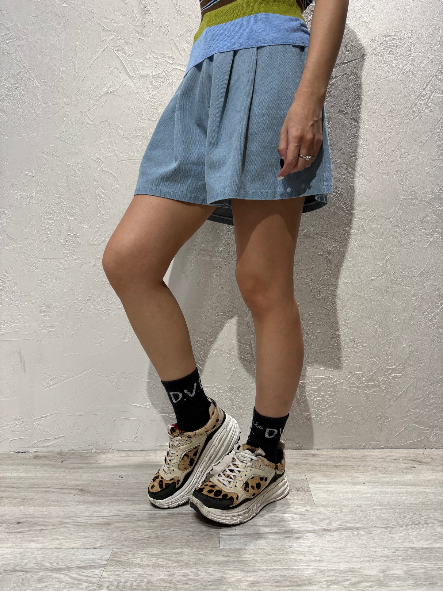 Denim Skirt-like Shorts
