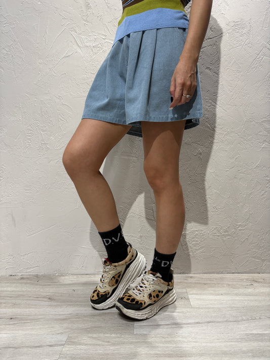 Denim Skirt-like Shorts