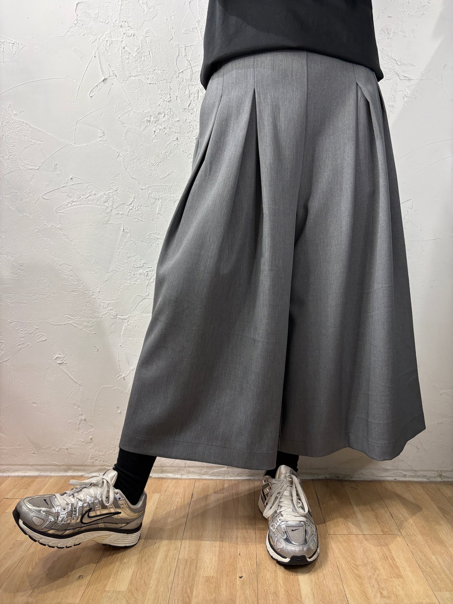 Non-Iron Skirt-like Pants