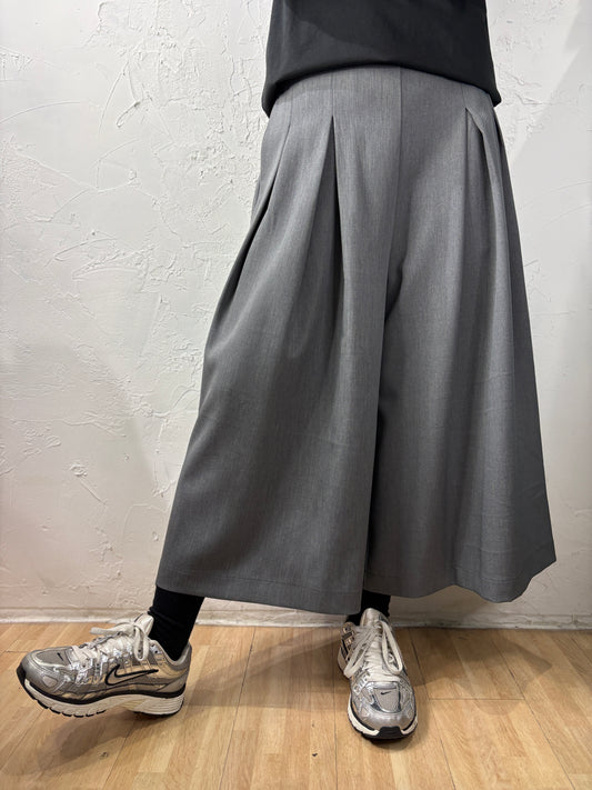 Non-Iron Skirt-like Pants
