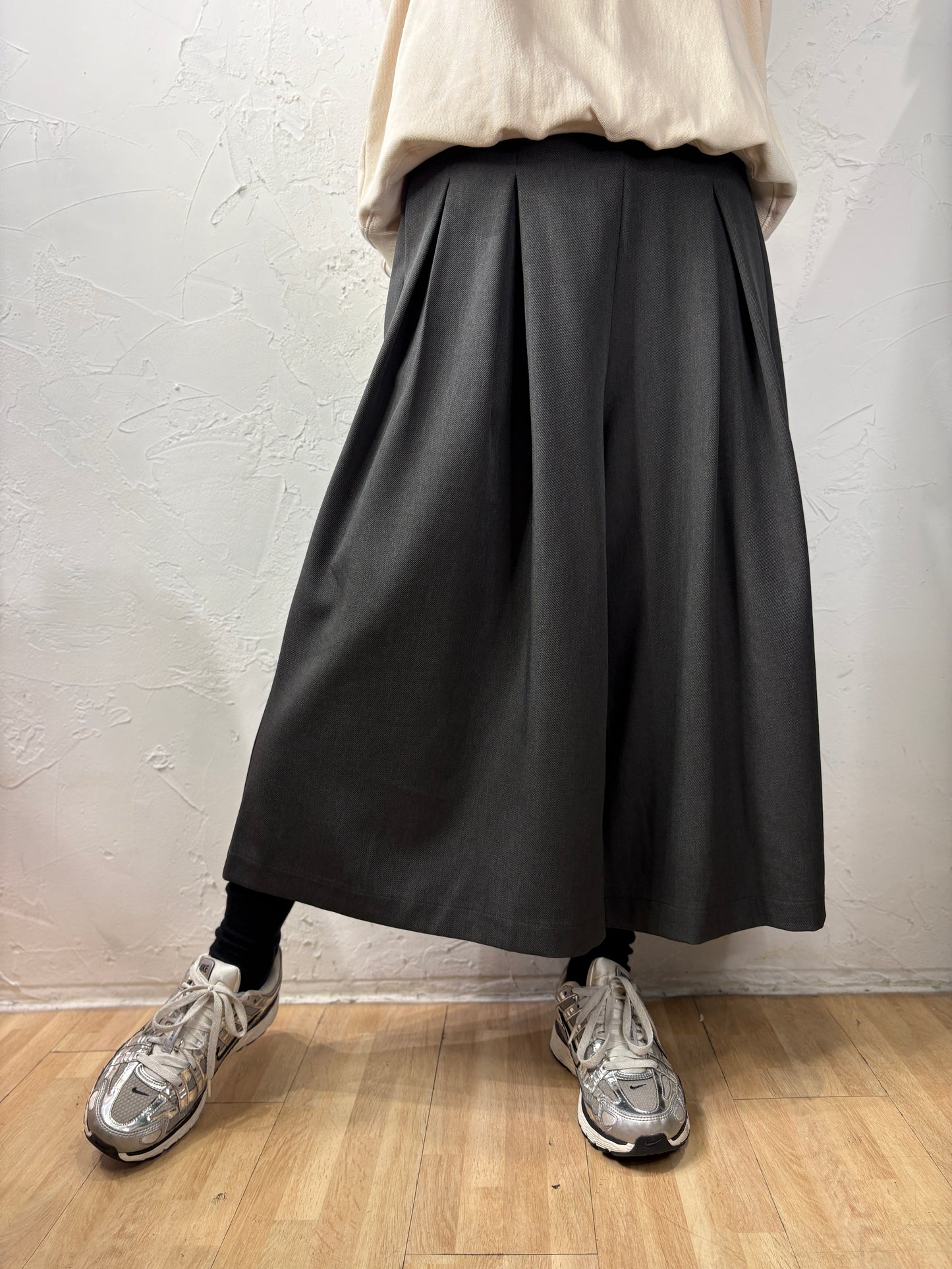 Non-Iron Skirt-like Pants