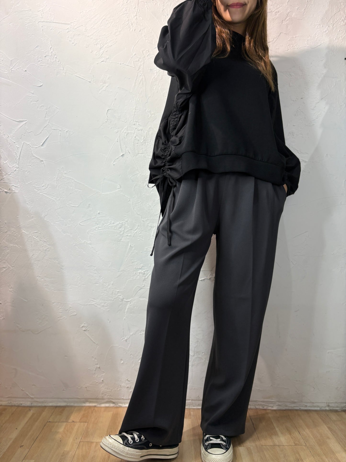 Ribbon Side Long Sleeves