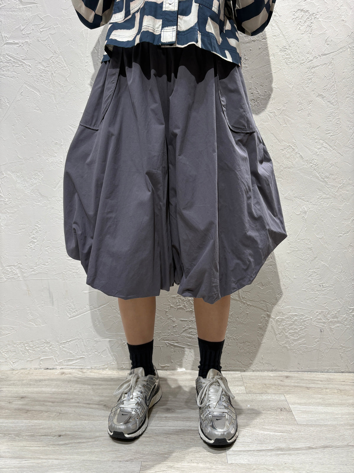 Bubble Cut Skirt-like Pants
