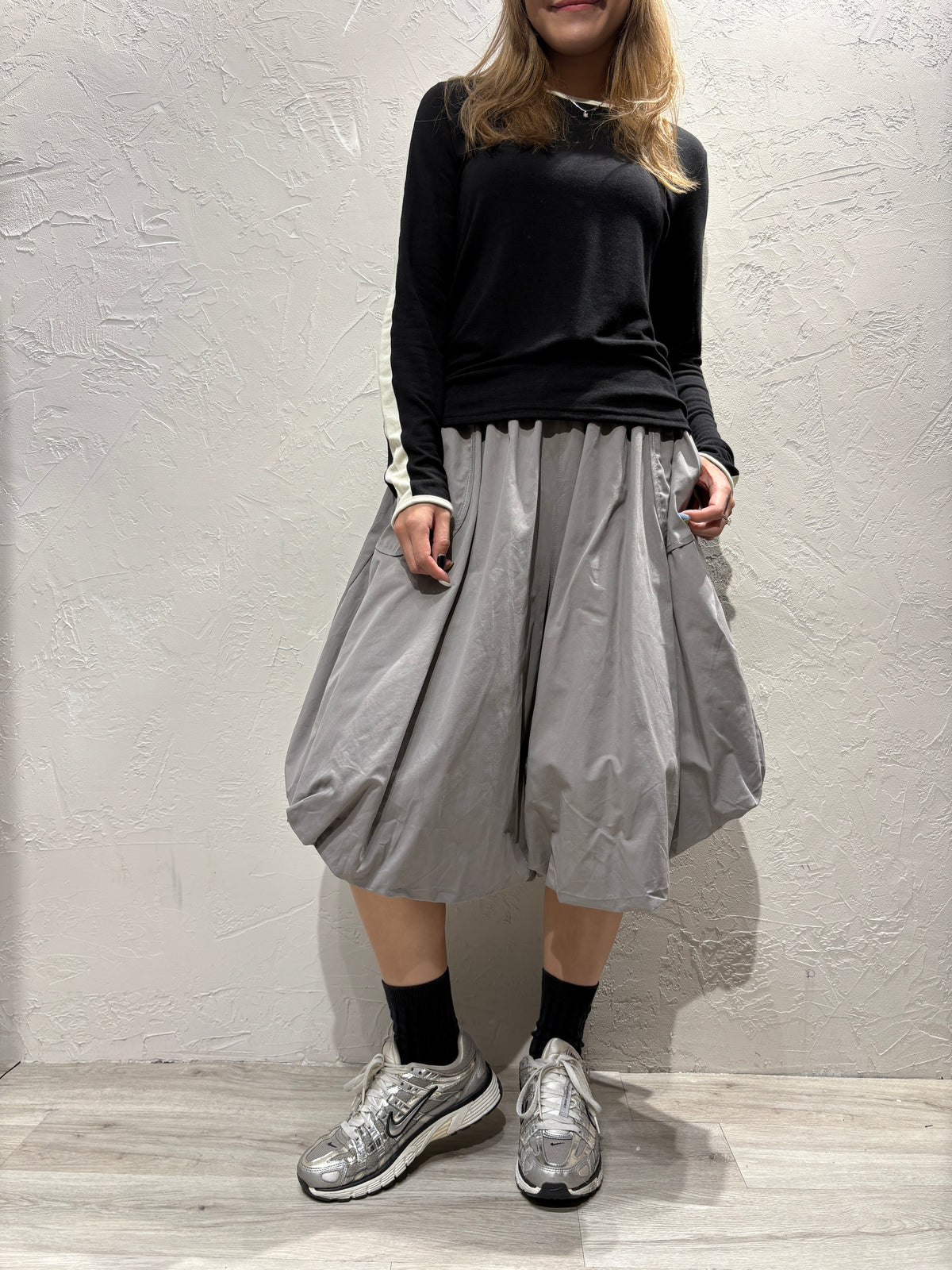 Bubble Cut Skirt-like Pants