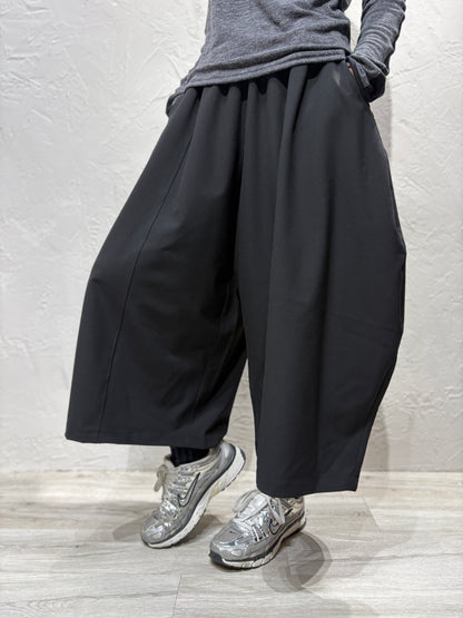 Ballon Cut Skirt-like Pants