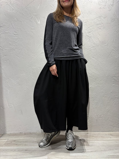 Ballon Cut Skirt-like Pants