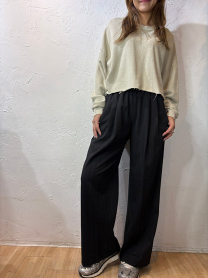 Plain Cropped Sweater