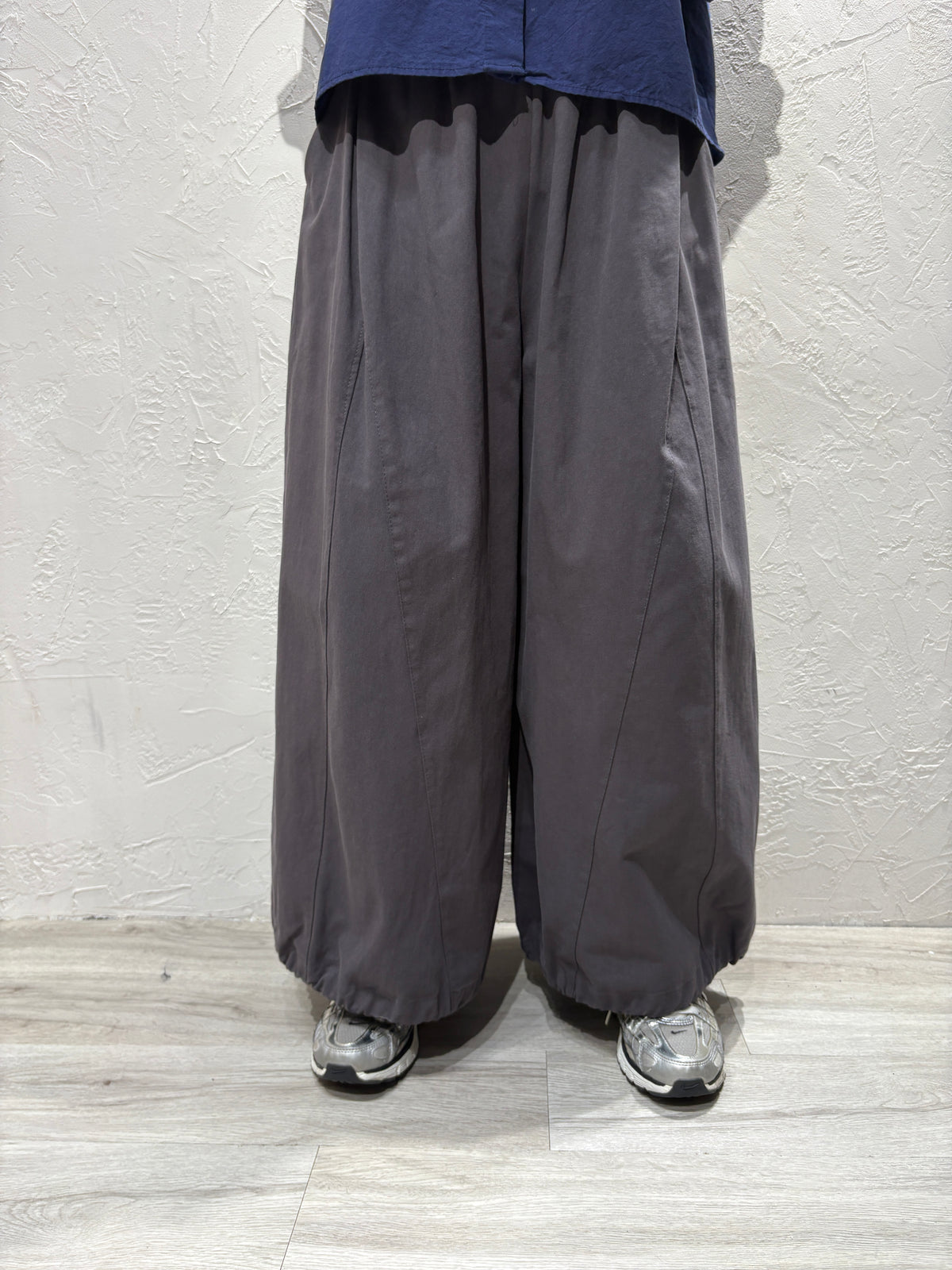 Wide Legs Pants