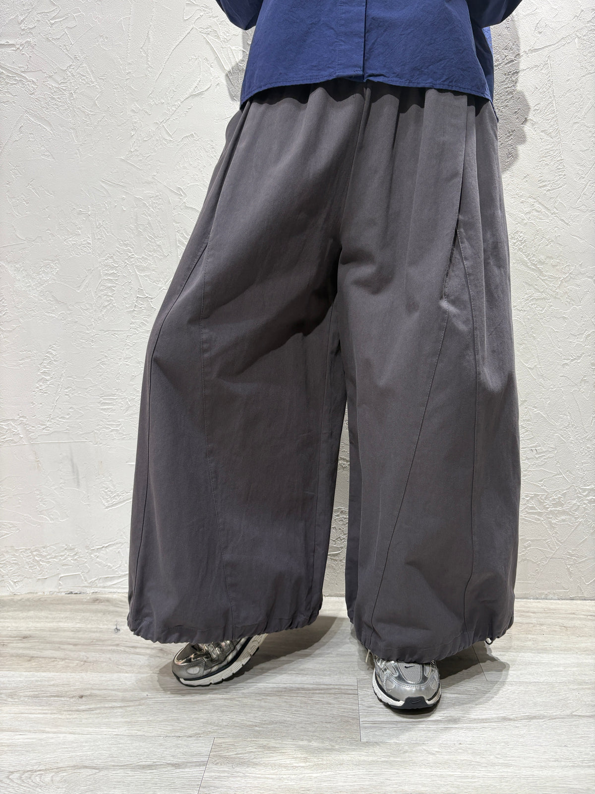 Wide Legs Pants