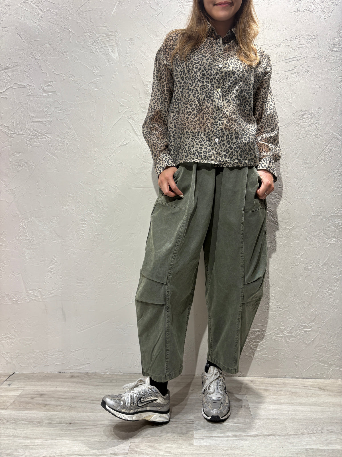 Washed Stylish Cut Jeans