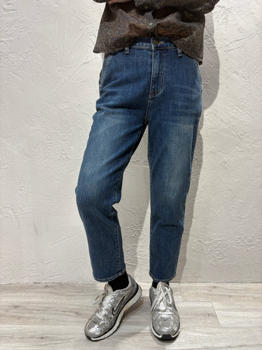 Slim Cut Jeans